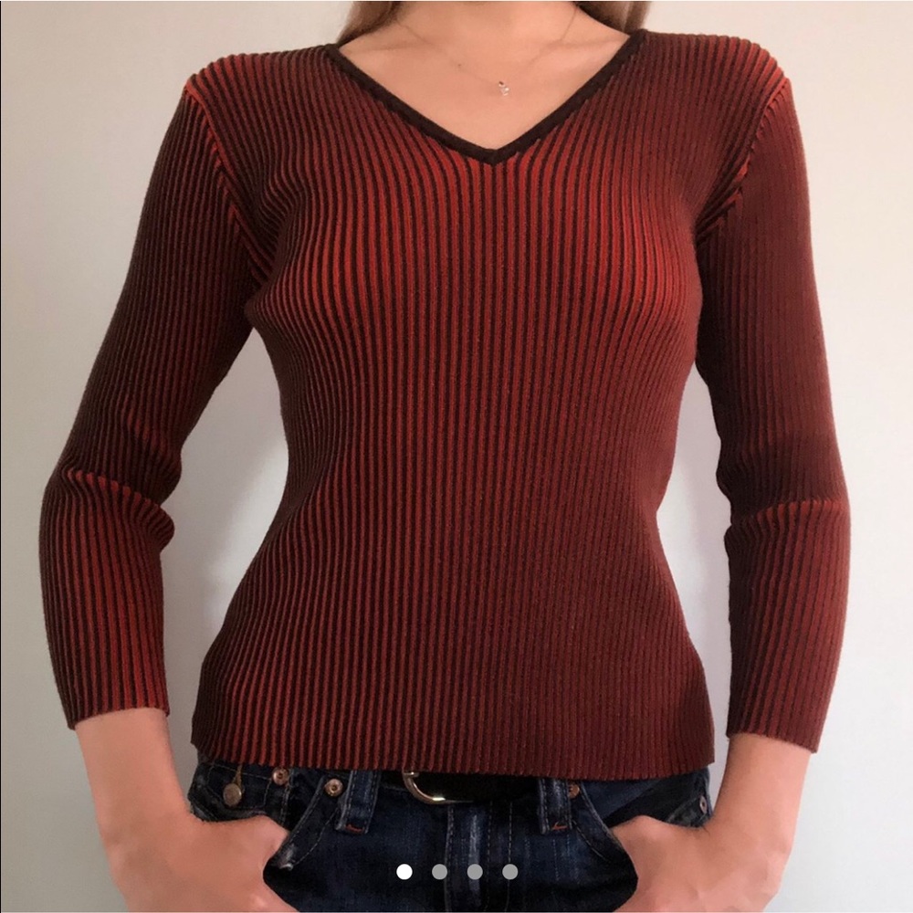 Unique orange/brown sweater